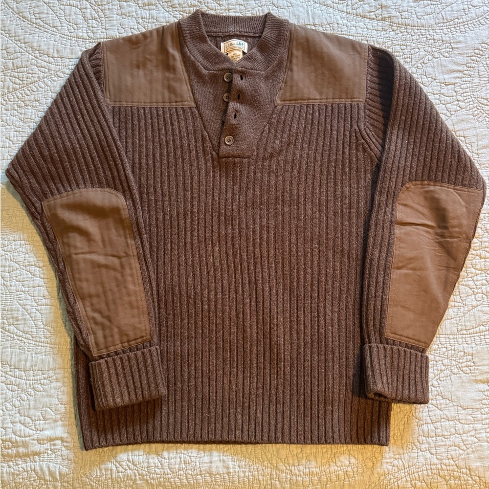 L.L. Bean Brown Men’s Crewneck Sweater with Ribbed Knit and cotton Patches